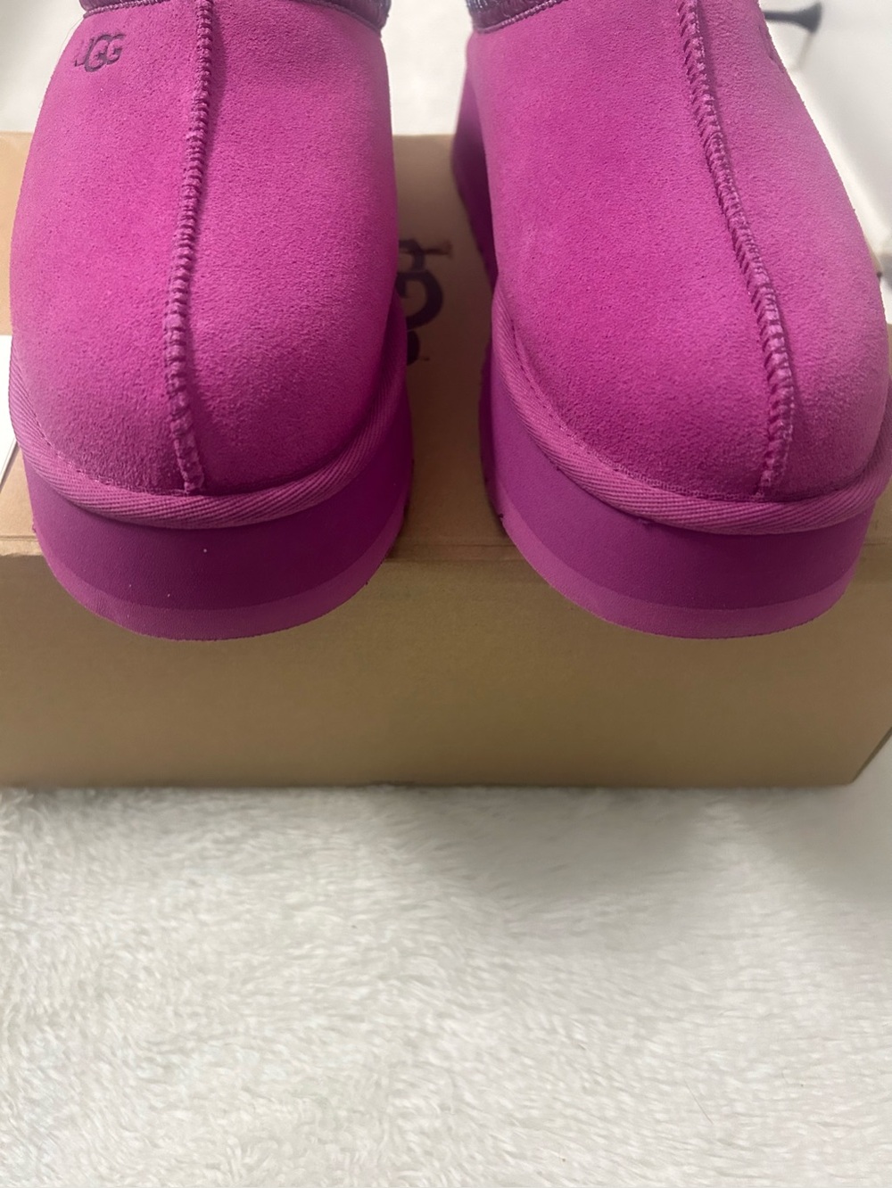 UGG Tazz Slip-On Slipper — Mangosteen - Picture 8 of 17